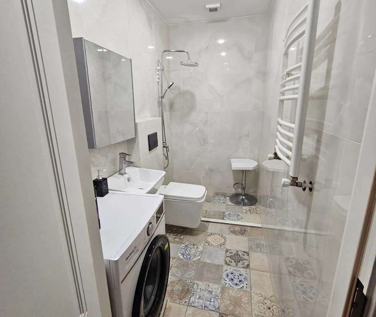 טביליסי Niabi 3Bdr Villa With Pool