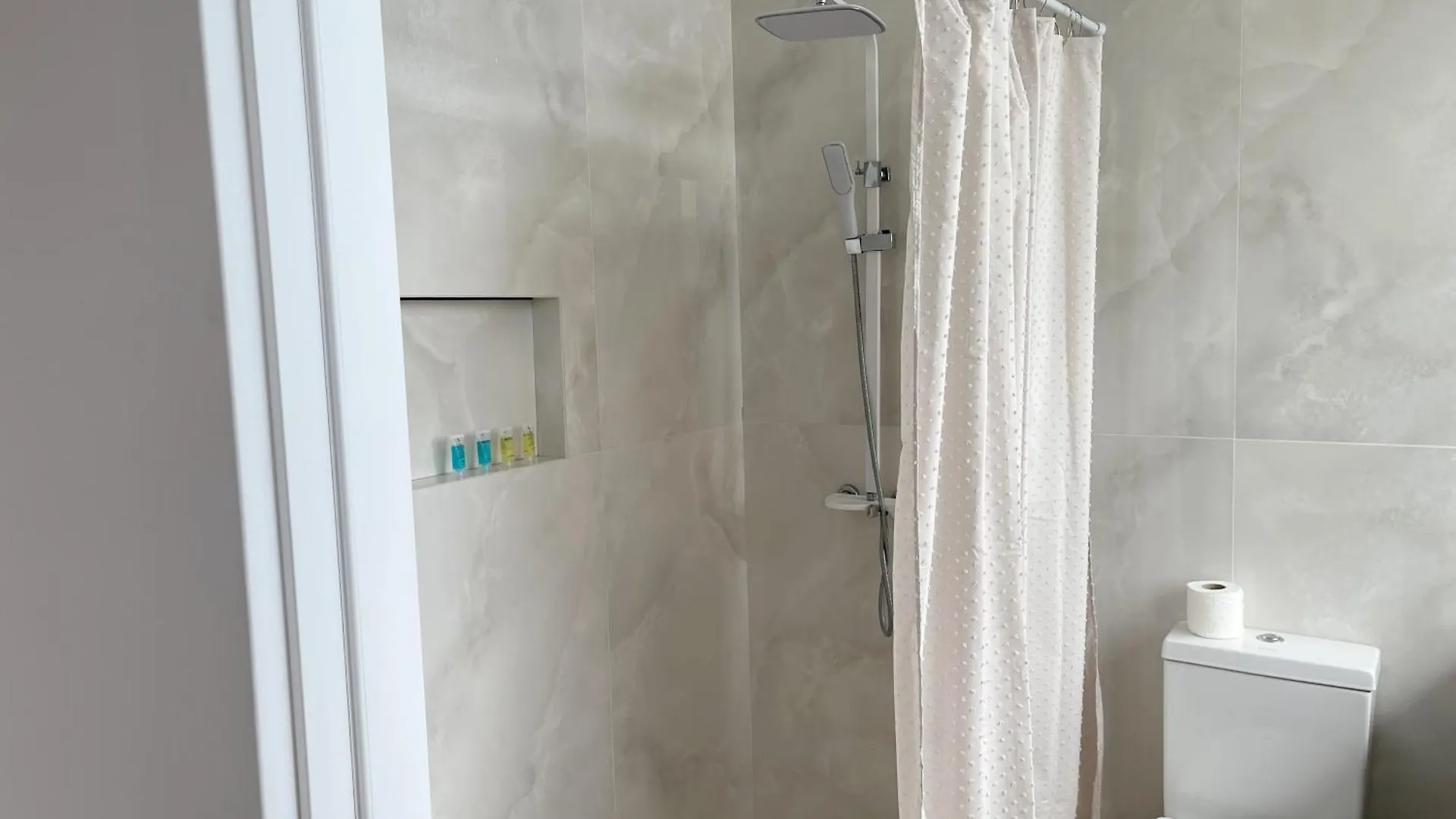 טביליסי Niabi 3Bdr Villa With Pool